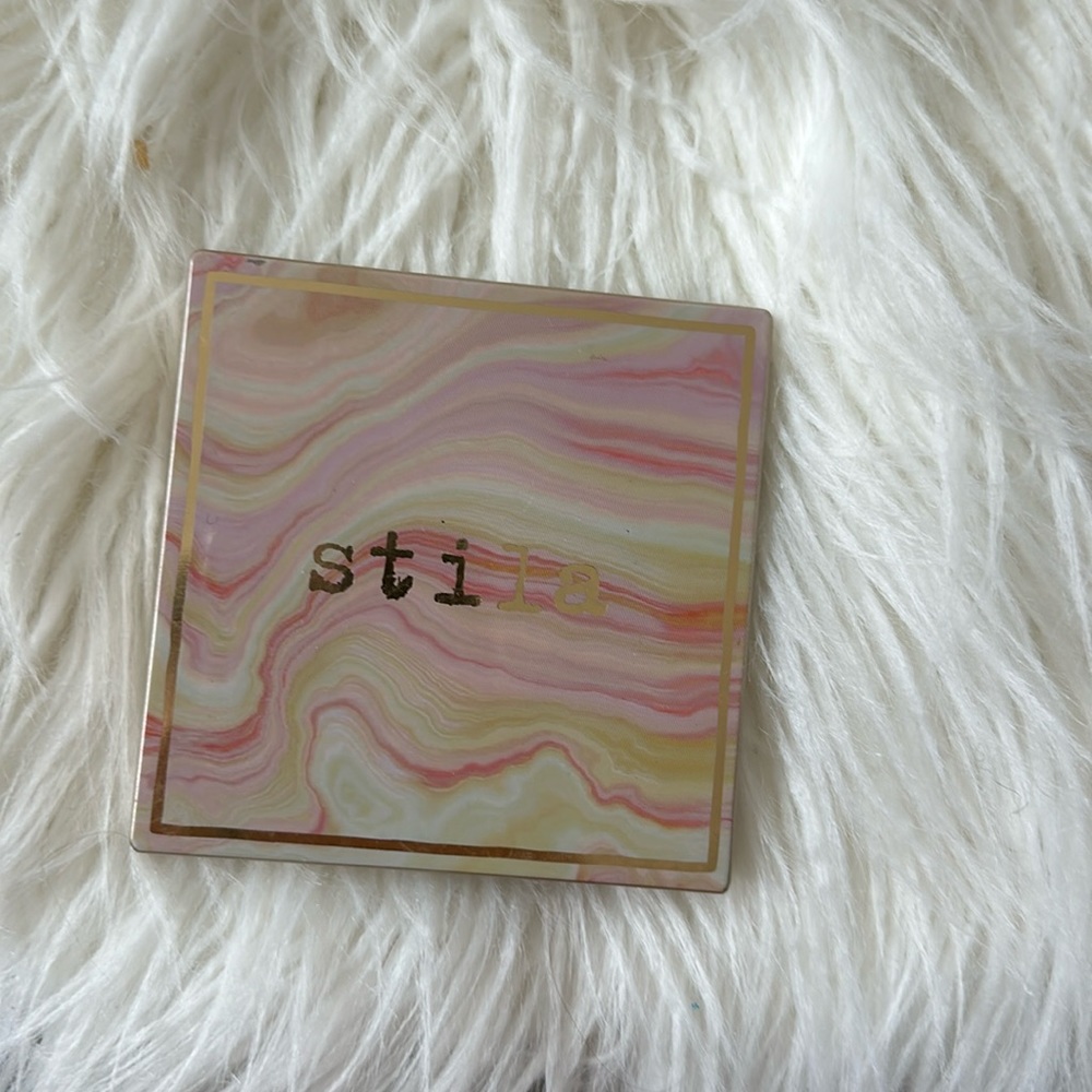 Stila correct palette